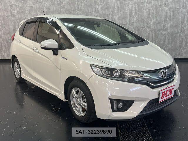 Honda FIT HYBRID 2014-11 8314449-6