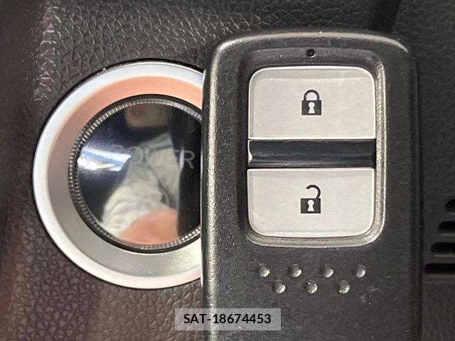 Honda FIT HYBRID 2017-12 8314450-3