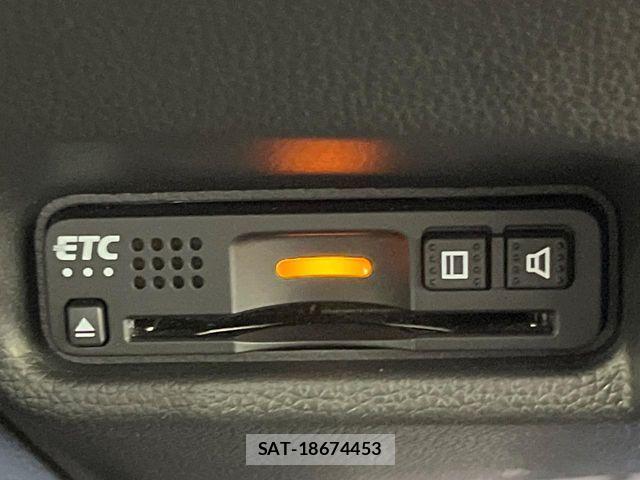 Honda FIT HYBRID 2017-12 8314450-4