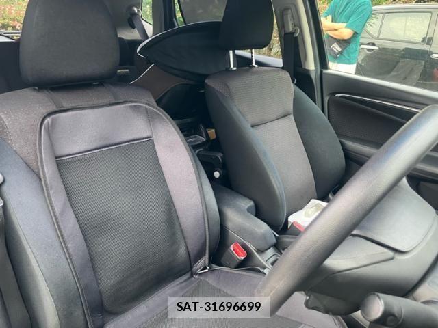 Honda FIT HYBRID 2014-03 8314472-10