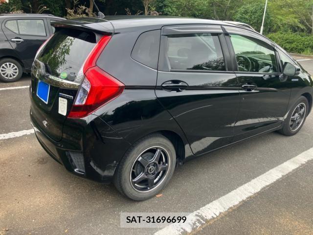 Honda FIT HYBRID 2014-03 8314472-2