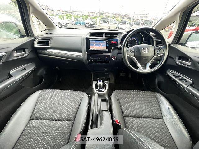Honda FIT HYBRID 2016-01 8314451-1