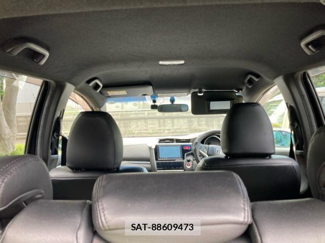Honda FIT HYBRID 2014-03 8314467-20