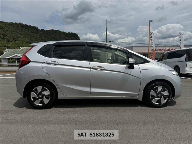 Honda FIT HYBRID 2014-12 8314459-11