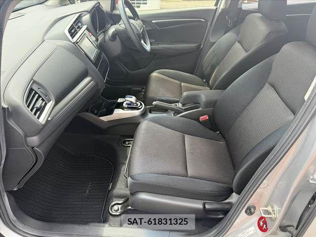 Honda FIT HYBRID 2014-12 8314459-16