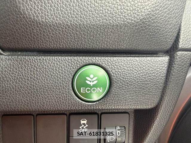 Honda FIT HYBRID 2014-12 8314459-27