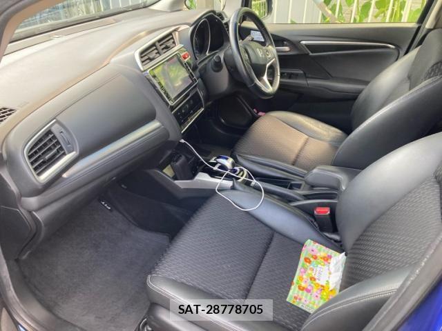 Honda FIT HYBRID 2015-03 8314463-12