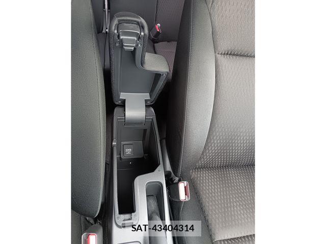 Honda FIT HYBRID 2018-03 8314448-10