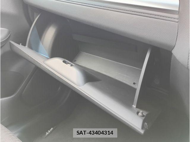 Honda FIT HYBRID 2018-03 8314448-7