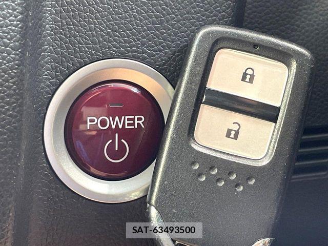 Honda FIT HYBRID 2014-01 8314452-6