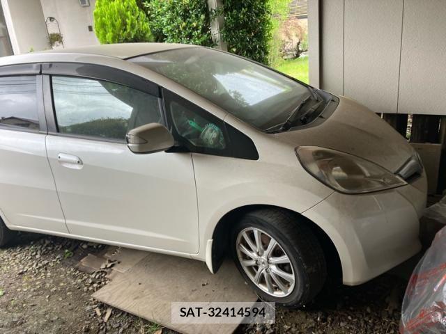 Honda FIT HYBRID 2010-11 8335845-0