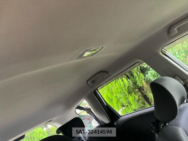 Honda FIT HYBRID 2010-11 8335845-11