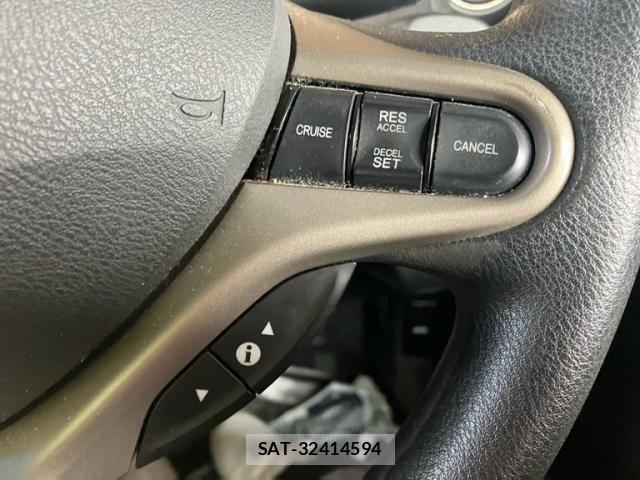 Honda FIT HYBRID 2010-11 8335845-15