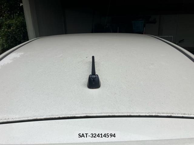 Honda FIT HYBRID 2010-11 8335845-8