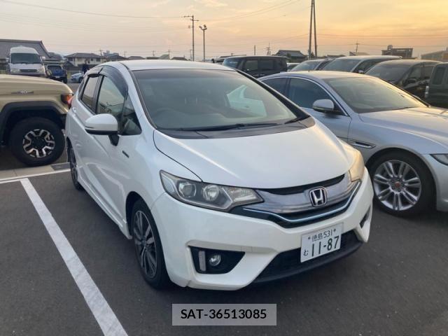 Honda FIT HYBRID 2013-11 8335840-0