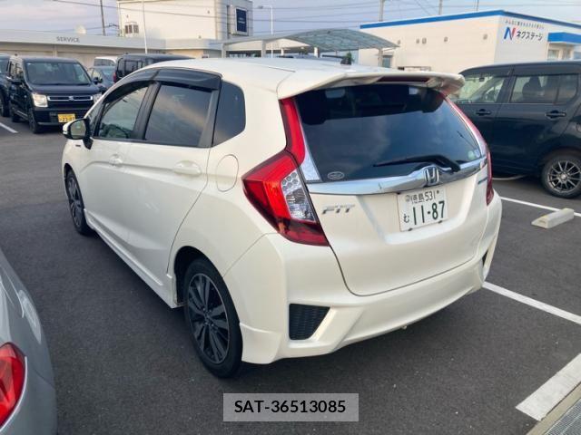 Honda FIT HYBRID 2013-11 8335840-1