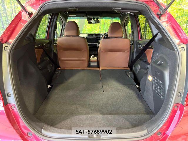 Honda FIT HYBRID 2017-08 8335837-9