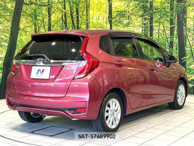 Honda FIT HYBRID 2017-08 8335837-16