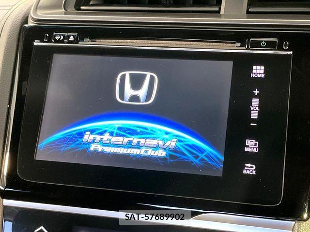 Honda FIT HYBRID 2017-08 8335837-2