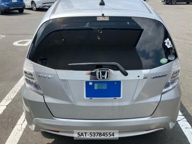Honda FIT HYBRID 2012-01 8335844-3