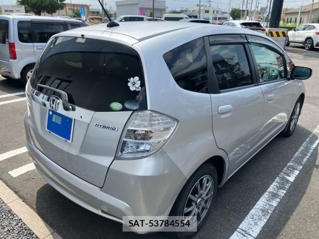 Honda FIT HYBRID 2012-01 8335844-5