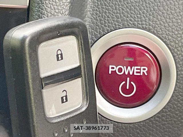 Honda FIT HYBRID 2014-04 8335838-6