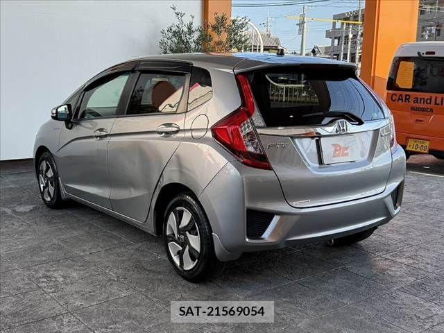 Honda FIT HYBRID 2014-01 8335839-12