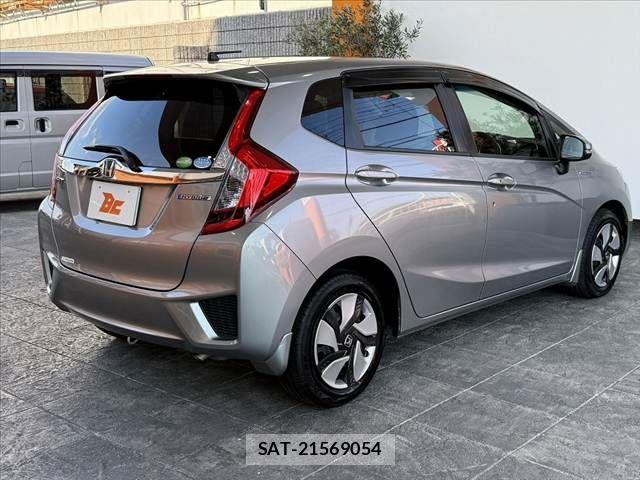 Honda FIT HYBRID 2014-01 8335839-14