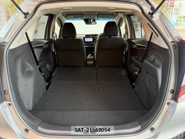 Honda FIT HYBRID 2014-01 8335839-20