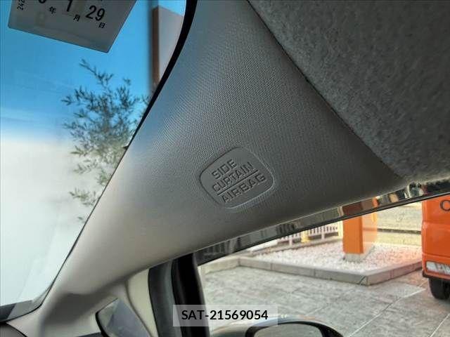 Honda FIT HYBRID 2014-01 8335839-23
