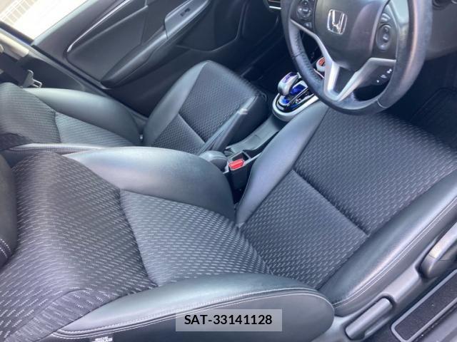 Honda FIT HYBRID 2013-09 8335843-9