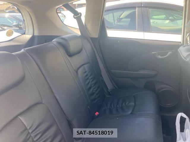 Honda FIT HYBRID 2011-08 8335846-15