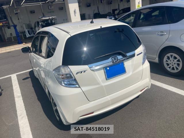 Honda FIT HYBRID 2011-08 8335846-6