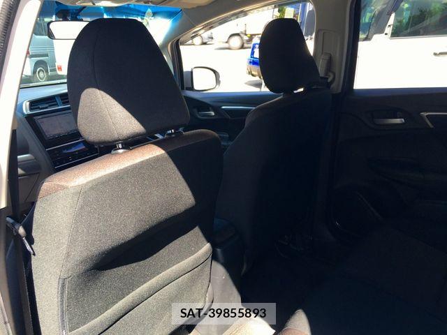 Honda FIT HYBRID 2015-06 8354481-26