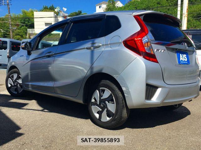 Honda FIT HYBRID 2015-06 8354481-8