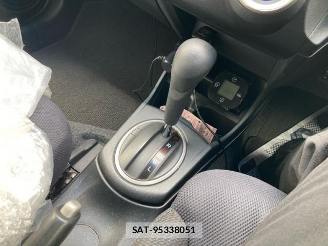 Honda FIT HYBRID 2012-04 8354491-19