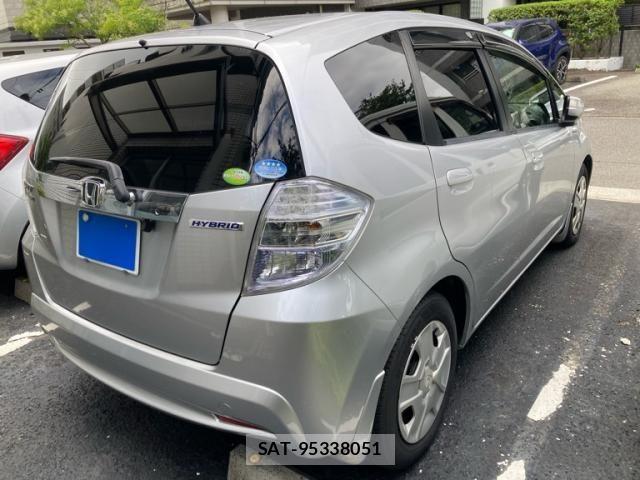 Honda FIT HYBRID 2012-04 8354491-4