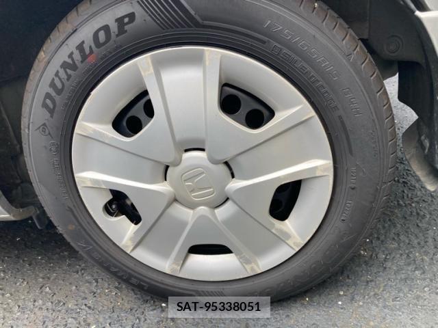 Honda FIT HYBRID 2012-04 8354491-8