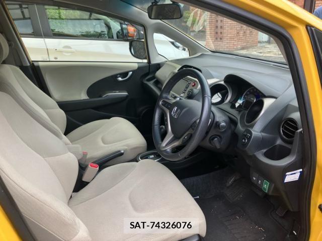Honda FIT HYBRID 2011-03 8354490-9