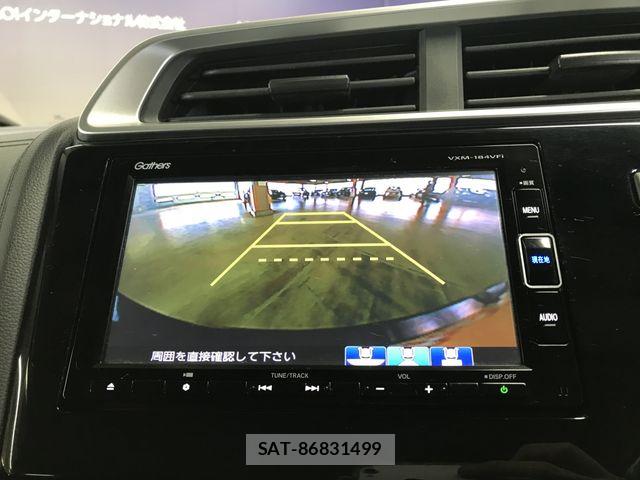 Honda FIT HYBRID 2017-10 8354476-10
