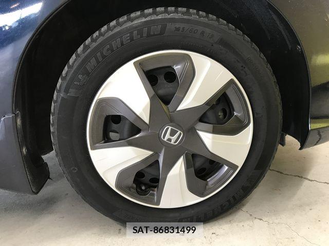 Honda FIT HYBRID 2017-10 8354476-27