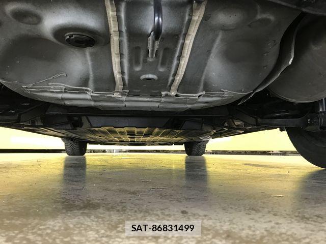 Honda FIT HYBRID 2017-10 8354476-28