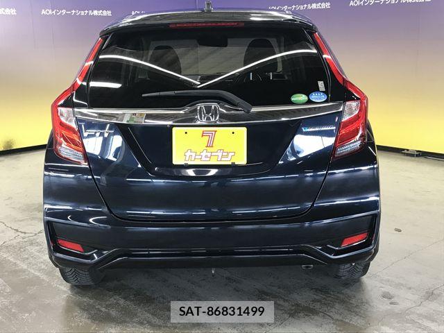 Honda FIT HYBRID 2017-10 8354476-2