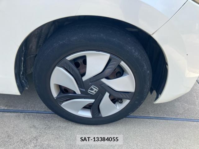 Honda FIT HYBRID 2013-10 8354492-2