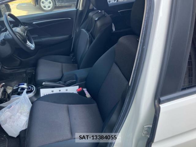 Honda FIT HYBRID 2013-10 8354492-5