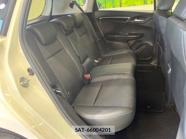 Honda FIT HYBRID 2014-03 8354479-8