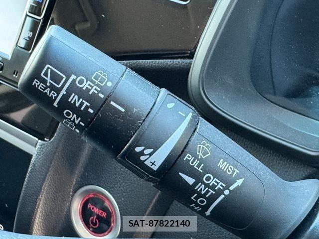 Honda FIT HYBRID 2017-10 8354475-17
