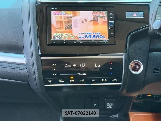 Honda FIT HYBRID 2017-10 8354475-21