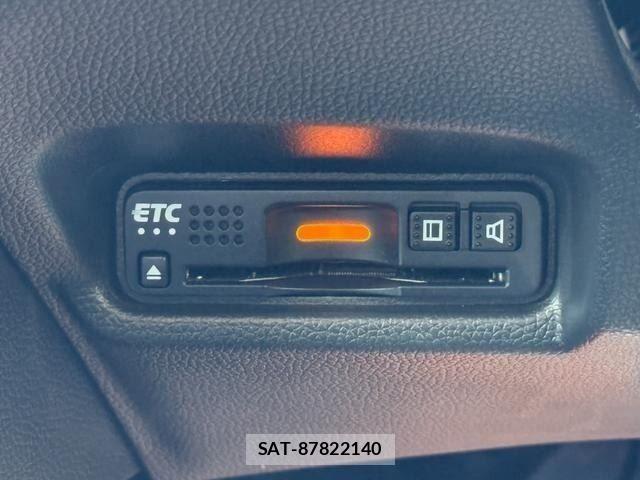 Honda FIT HYBRID 2017-10 8354475-28