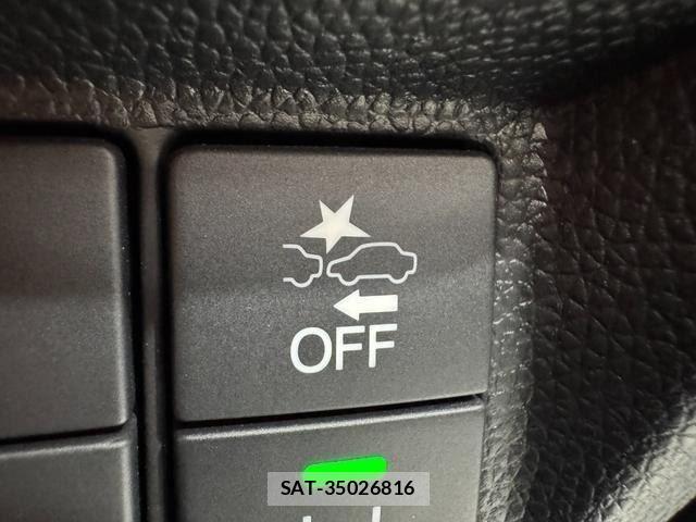 Honda FIT HYBRID 2018-03 8354477-17